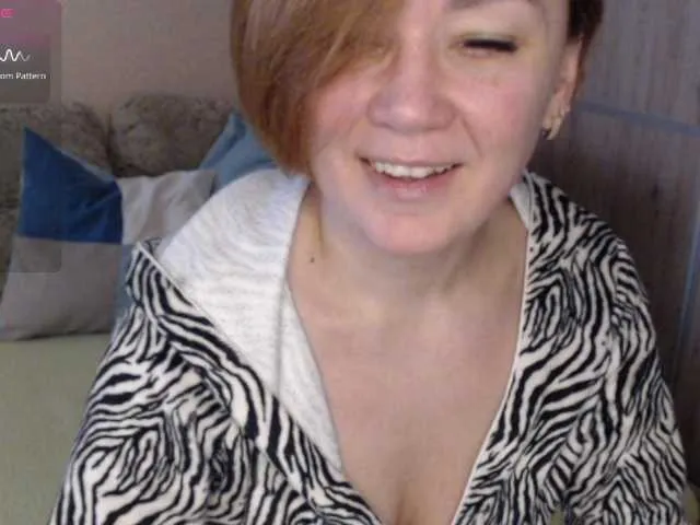 Julia99's Thumb Image