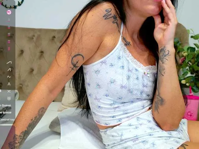 TiffanyWestXXX's Thumb Image