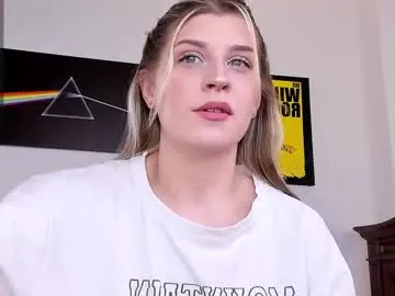 cassieholland Image 6