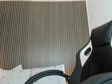 dania_miller_'s Thumb Image