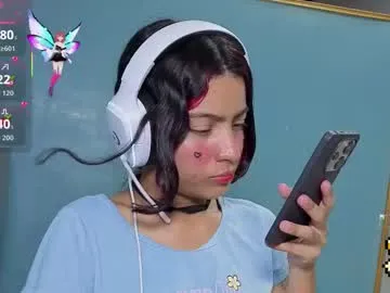 helia_n_amy Image 15