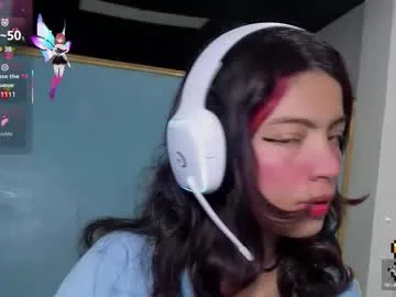 helia_n_amy Image 18