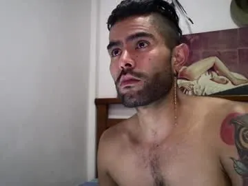 hideonbush051 Image 7