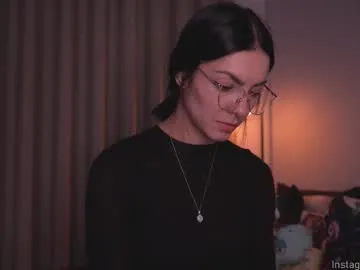 hollylinder_ Image 3