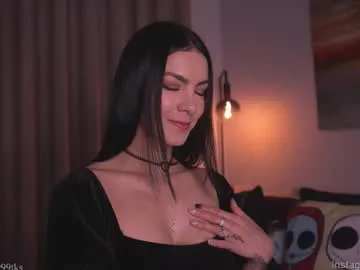 hollylinder_ Image 6