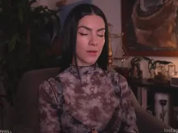 hollylinder_ Image 8