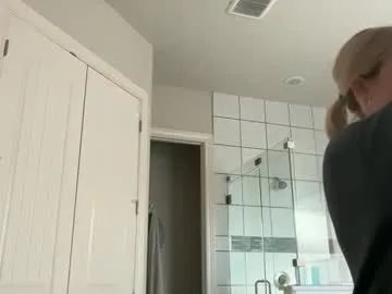 leanneluxecouple Image 15