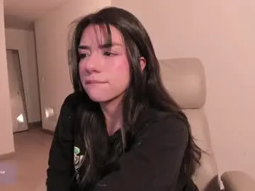 melanie_owo Image 12