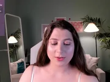 queen_michelle_ Image 16