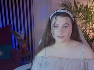 queen_michelle_ Image 19