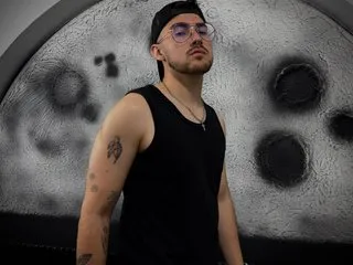 BrunoWalkerr's Thumb Image