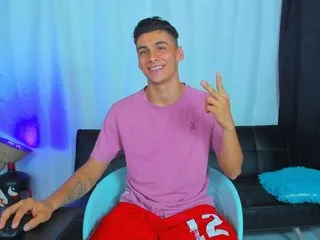 max_wild18's Thumb Image