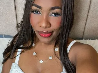 whitneyyfox's Thumb Image