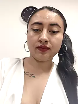 _Sarah-Office1 Image 13