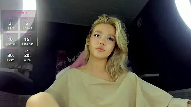 Anna_Robinson Image 7