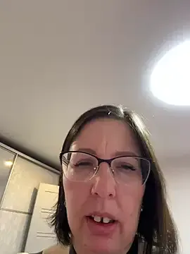 B_Bonya_m's Thumb Image