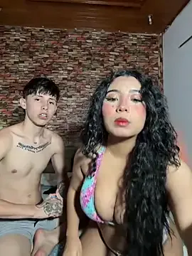 G_Poseidon_y_Cloe Image 12