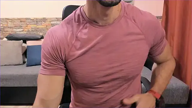 HotHunkTrainer Image 8