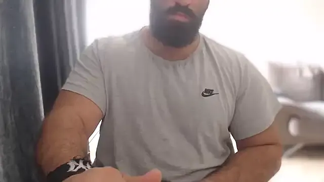 hugemachohandsome Image 13