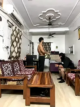 John_desihunk Image 6