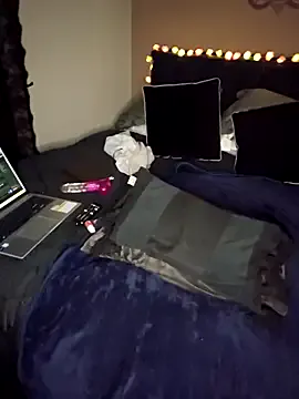 LovelyLucinda Image 18