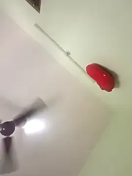 Nisha_Hindi's Thumb Image