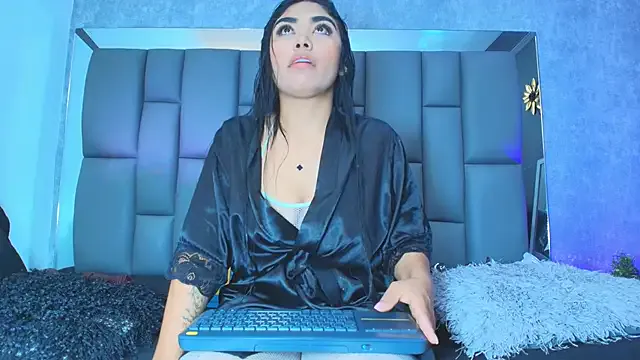 Roxana_gomez Image 2