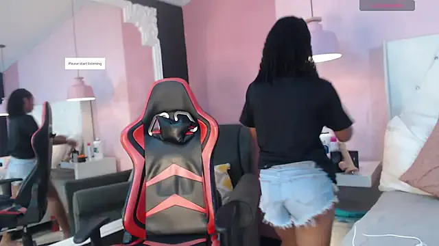 SkylerBloomm Image 10