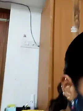 Tamil_Sanjana_ Image 4